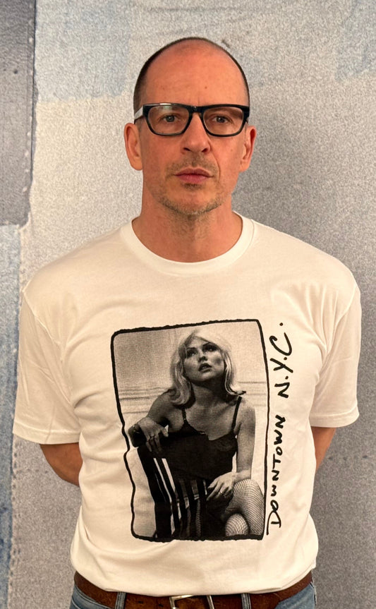 Debbie  Harry (Sitting) Downtown N.Y.C.  T-Shirt.